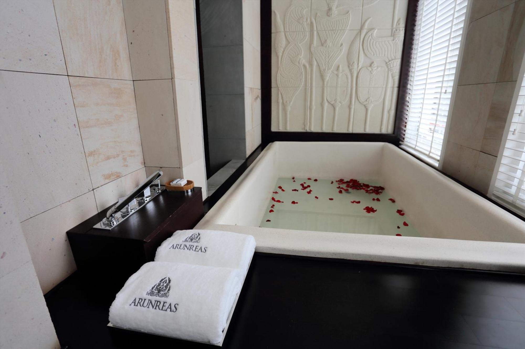Arunreas Hotel Phnom Penh Quarto foto